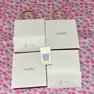 NADRI Jewelry Gift Bags Set of 4 Branded Boutique Packaging + Display Card